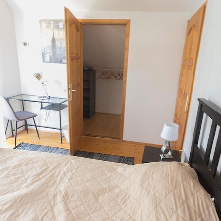 Hi-Bp Garden City Batsanyi Apartment 3 Rooms, Apartment Upstairs Near The City Train With Free Parking Budapest Bagian luar foto