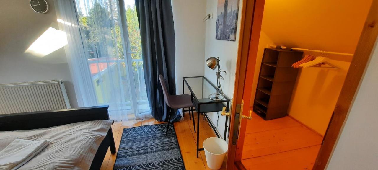 Hi-Bp Garden City Batsanyi Apartment 3 Rooms, Apartment Upstairs Near The City Train With Free Parking Budapest Bagian luar foto