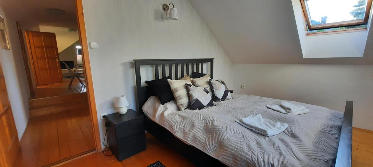 Hi-Bp Garden City Batsanyi Apartment 3 Rooms, Apartment Upstairs Near The City Train With Free Parking Budapest Bagian luar foto