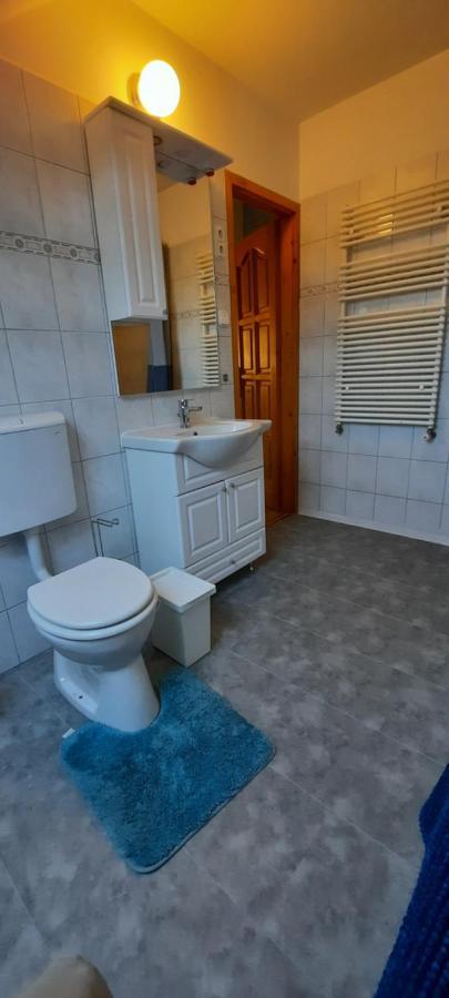 Hi-Bp Garden City Batsanyi Apartment 3 Rooms, Apartment Upstairs Near The City Train With Free Parking Budapest Bagian luar foto