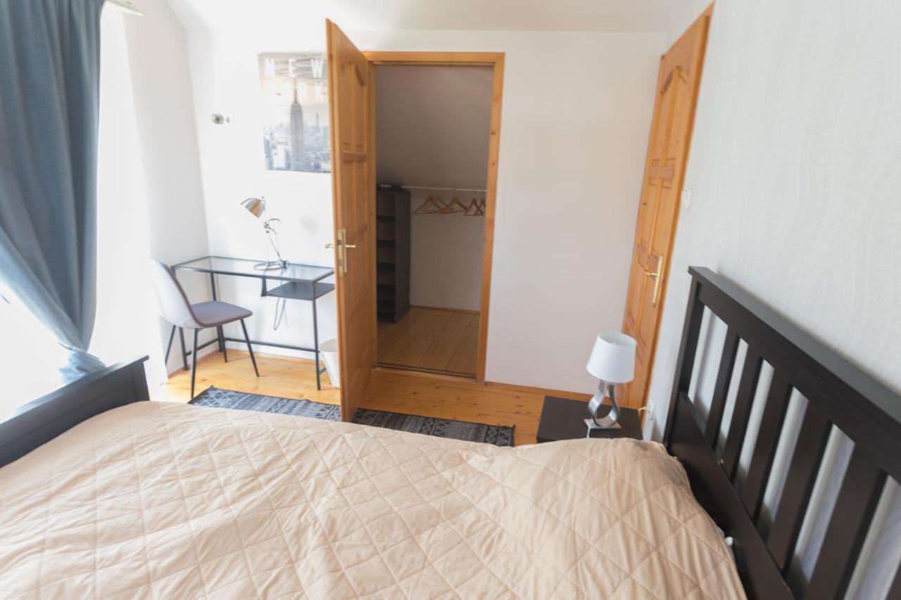 Hi-Bp Garden City Batsanyi Apartment 3 Rooms, Apartment Upstairs Near The City Train With Free Parking Budapest Bagian luar foto